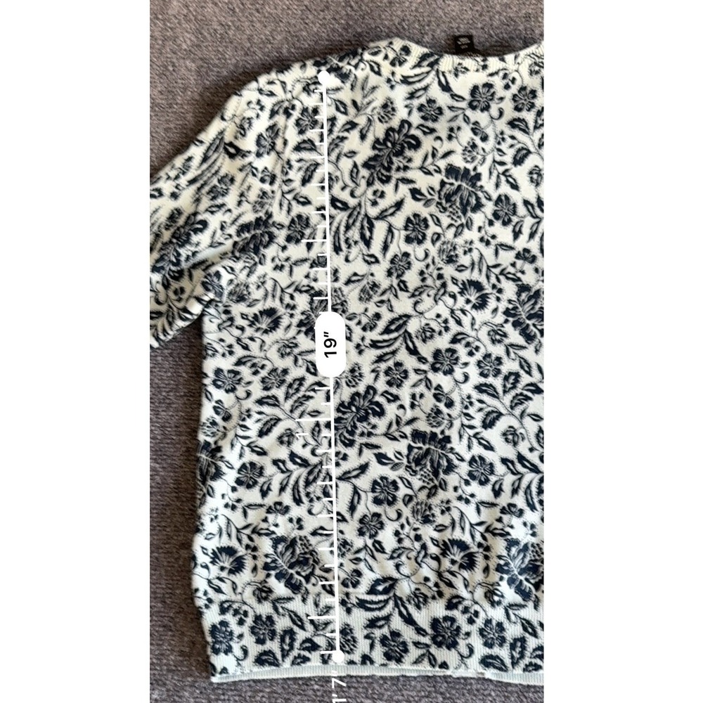 Ann Taylor Petite Floral Cardigan Sweater Navy Blue 100% Cotton XSP Crew Neck - Picture 6 of 8